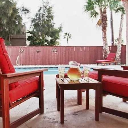 Casa Campeche-Sleeps 8 Pool 4 Min Walk To Beach